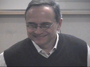 Structure Discovery and Information Brokerage in Sensor Networks