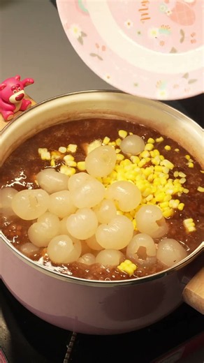 สาคูเปียกลำไยข้าวโพด 🥥🌽เมนูขนมไทยที่ผมชอบมาก #food #cooking #recipe #thaifood