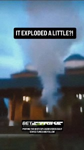 They called it a ceremonial firing. The cannon had other plans. This is a textbook overcharged black-powder cannon failure. One moment he’s explaining history in a traditional Ottoman vest—next moment, the courtyard disappears into a wall of smoke and pressure. The caption says “malo je puko” (it exploded a little). The shockwave says catastrophic miscalculation. Watch the person sprinting in the background at 0:02—someone knew this wasn’t normal. Black powder doesn’t forgive mistakes. It just d