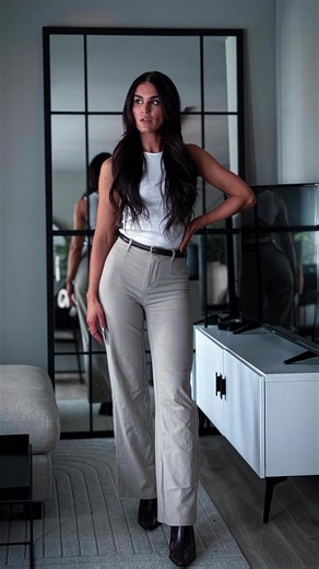 How to Take Better Selfies Using Mobile Photography