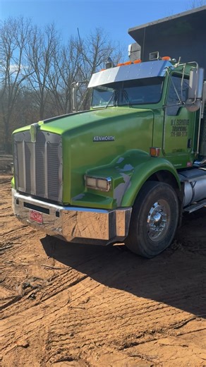 #diesel #trucking #kenworth #truck