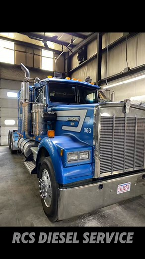 Caterpillar 3406B #7FB major out-of-frame rebuild starting on the 1986 Kenworth Truck Co. W900. This engine will be fully rebuilt with IPD Parts engine components, including: O/H Kit, Water Pump, Head Bolts, Rod Bolts, Oil Cooler, Thermostat, Camshaft Bearing, Lifters & Possible Camshaft. As well as Remanufactured Injection Pump, Air Compressor & Injectors. New: Turbocharger, Starter, Exhaust Manifold, Vibration Damper, Oil Pump, Primer Pump, New Cylinder Head loaded with SBI Valve Train Compone