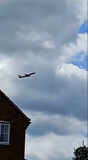 DHL Cargo B757 departs BHX