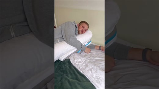 Review on the Medcline shoulder pain relief pillow!