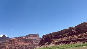 We got to hang out with some friends and go on a scenic Jett boat tour with @moabjett It was so gorgeous and relaxing!! #moabcowboy #moab #coloradoriver #boattour #scenic #beauty #fyp #tourism | Moab Cowboy Country Off-Road Adventures