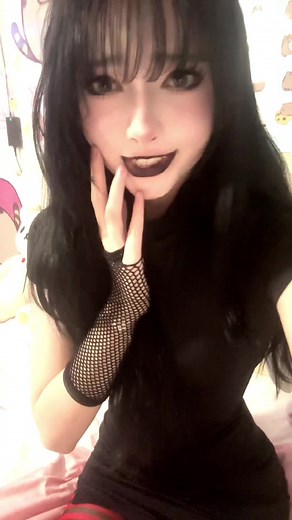 mavis cosplayyy #fypシ #fyp #eliibear #mavis #vampire #cosplay #hoteltransylvania
