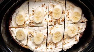 Slow Cooker Banana Nut Cake Recipe