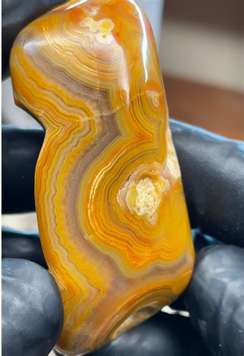 Transforming Agate: Hand-Shaped and Polished Brilliance