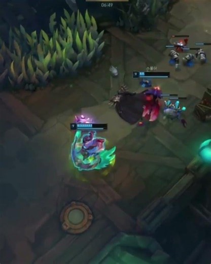스몰더 지켜버렸잖아~ #leagueoflegends #리그오브레전드 #소나 #스몰더 #칼바람 #증바람 #칼바람증강
