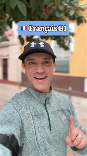 10K views · 504 reactions | Vocabulaire du sport et de la course à pied en français. Essaye de répondre à la question en réutilisant les verbes, les adjectifs et les noms de la vidéo. | French School TV | Facebook