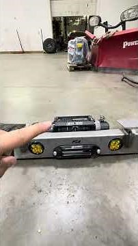 Motobilt Crusher Stubby with Carbon Offroad USA 12k winch