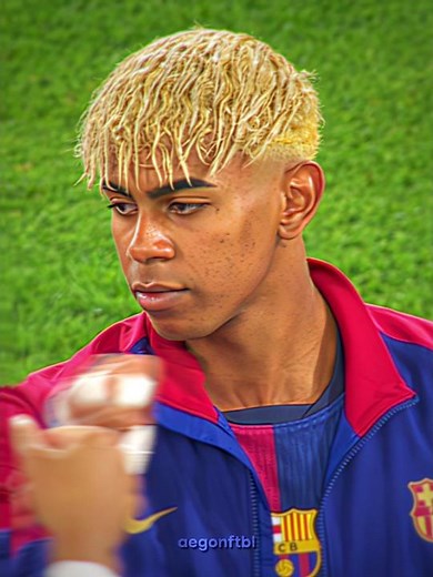 Yamal with blonde hair 😭🫶 || Si no es contigo ~ Lamine Yamal 4k edit
