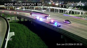 Fatal motorcycle accident closes one lane of I-35 overnight, officials say