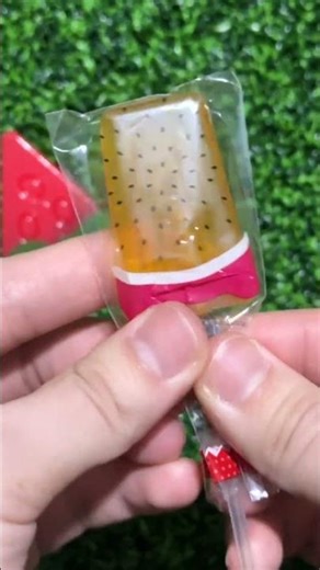 THIS LOLLIPOP CRACK IS SO SATISFYING 😳🍭 | Candy ASMR #Shorts