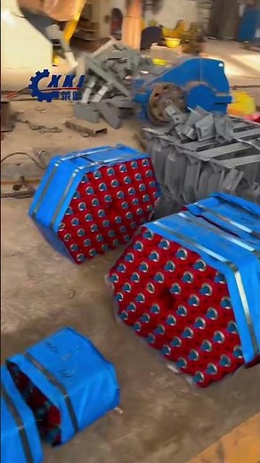 The production of XKJ GROUP mineral processing belt conveyor is in progress