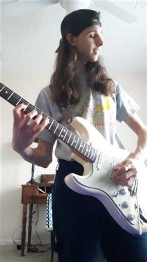 Keyboard solo- on guitar! From T-Square's "Tasogare de Mienai"