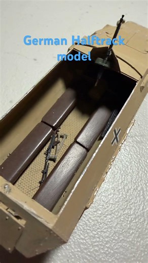 German Halftrack model build (rear MG broke). #scalemodeling #ww2