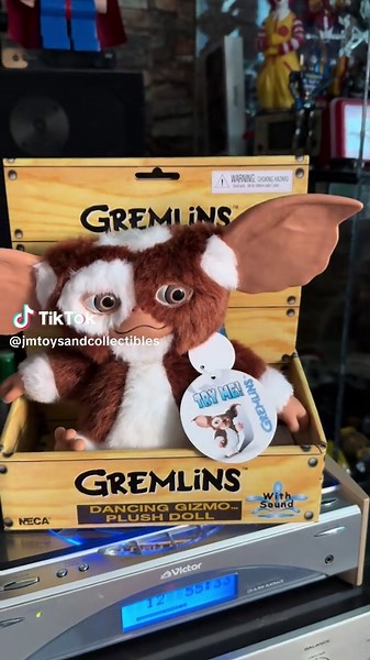 Gizmo Dancing Doll from Gremlins: A Nostalgic Delight