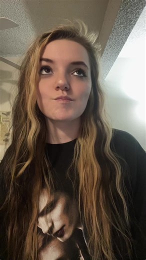 i’m enjoying learning how to do this #twobirds #signlanguage