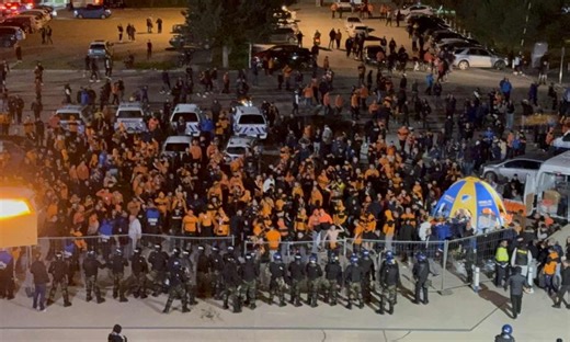 ΑΠΟΕΛίστες κατά Πετρίδη - Επιστράτευση Αίαντα (vids)