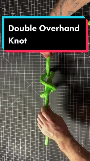 The Double Overhand Knot is a decent stopper knot, but if a bigger stop is required, use Ashley’s stopper. #knot #fyp #knotok #teaching #overhand