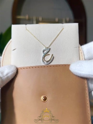 Elegant Personalized Name Necklace for Daily Wear