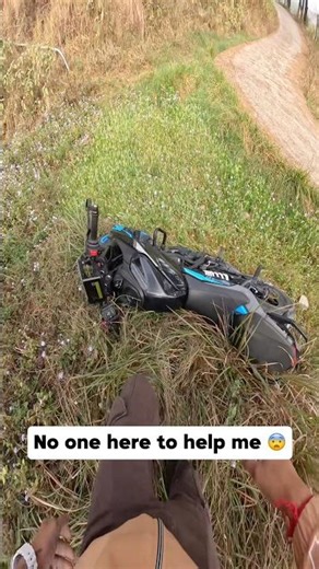 No one here to help me 😰￼