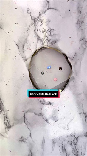 This nail hack just changed my content prep 🤯 Using translucent sticky notes on my nail art palette makes cleanup SO easy — no scrubbing, no acetone mess, just peel and go. If you do nail art, press-ons, or gel designs, you need to try this. Save this for your next set ✨ #nailhack #nail #nailtech #nailtips #nailart