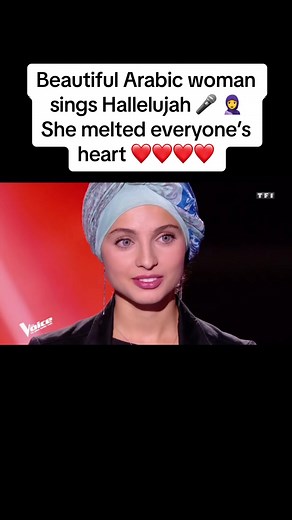 Beautiful Arabic Woman Sings Hallelujah | The Voice Highlights