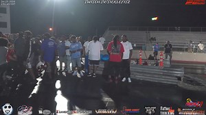 Pappa Smurf wins over Baby Momma in the small block shootout. | Ticklefitz