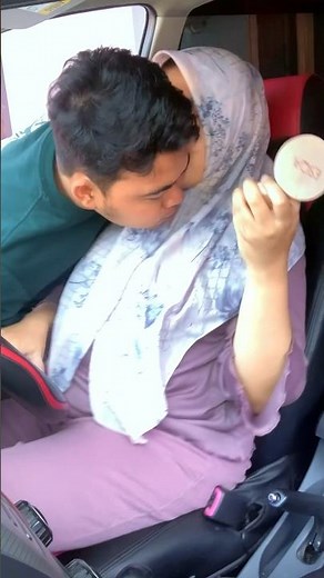 Prank Baper 🥰 #jogjaistimewa #ngeshortsbareng #prankistri #prank #trend #funnyvideo #storywa