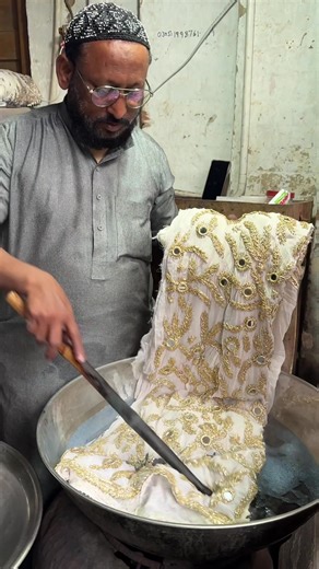 WhatsApp number in Bio