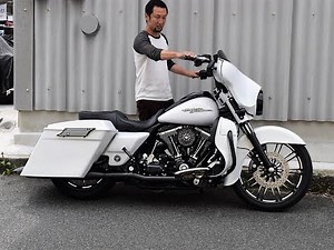 ハーレーダビッドソンFLHXストリートグライド カスタム ★ Sun motorcycles五日市（広島） ★ 中古車