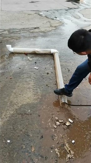 Water Jet Machine Cleaning Bent Pipe System – Powerful and Simple Process