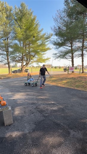 Roll on in to support your local farmers. #knowyourfarmerknowyourfood #buylocal | Bethel Lane Farm Stop