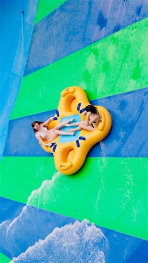 Sullivan Catskills on Instagram: "Did you know the largest indoor waterpark in New York is just 90 minutes from NYC? Make plans to visit the Catskills this winter and enjoy time at @kartriteresort & Indoor Waterpark in Monticello. • 80,000 sq ft indoor waterpark with slides, lazy river & splash zones • Heated outdoor pool (year-round) • Arcade with 100+ games, laser tag & climbing wall • High ropes course • Multiple on-site restaurants If you’re craving outdoor adventure, you can even book a ski