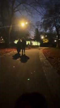 Έτσι απλά… Περπινιάδης 💙 | Μες στη νύχτα περπατώ