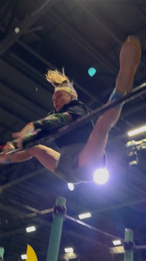 Freestylebar первый раз #calisthenics #acrobatics #competition #sports #workout Тгк в профиле