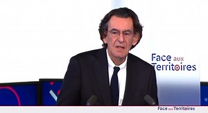 ♦️ Bravo à Luc Ferry qui en a remis une couche ce jour contre le narratif des propagandistes de la guerre ! (cf vidéo ⤵️) « Tant que #Zelensky sera au pouvoir, la guerre continuera ! » « Oui la guerre n’a pas commencé en 2022, mais en 2014 et je suis loin d’être le seul à le dire ! » Seule la vérité permettra la paix ! | Florian Philippot