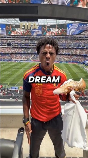 Why speed is literally living every Ronaldo fan's dream.😭🥲