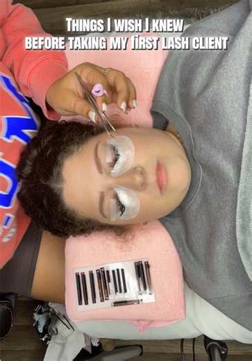 New Lash artists deserve to start confidently! My guides are in my bio 🤍 #lashartist #beginnerlashtech #lashtraining #lasheducation #lashtips