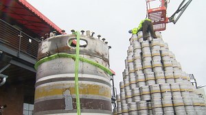 Construction of Genesee keg tree underway
