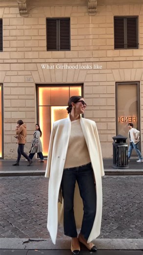 Maram Douzi on Instagram: "I love women 🥹🤍 #girlhood"