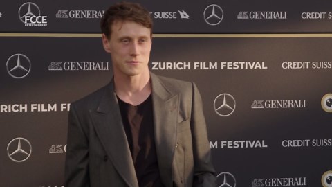 How Saoirse Ronan went from on-set flings to secret wedding and baby