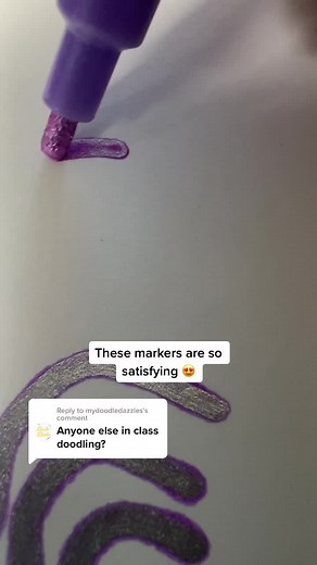 Reply to @mydoodledazzles These markers are so SATISFYING 😍😍 #doodle #fyp #foryou #doodling #markers #outlinemarkers #doodledazzles