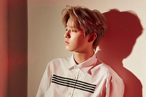 Lirik dan Terjemahan Lagu Right Where You Left Me - eaJ feat Hindia - Sonora.id