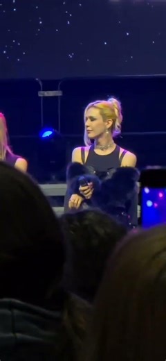 MOTHER SHUTTING THEM UP, PERIOD | #xlov #wumuti #rui #hyun #haru #kpop #concert #song #edit #shorts