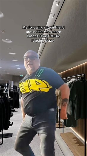 Housemüsik on Instagram: "Felix de Leon’s track “Still I Fall” is out now!🪩 #electronicmusic #housemusic #felixdeleon"