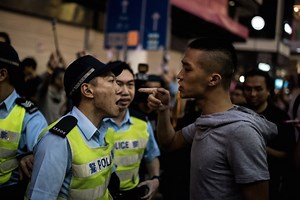 Hong Kong government denies using triad gangs to break up protests | Coconuts