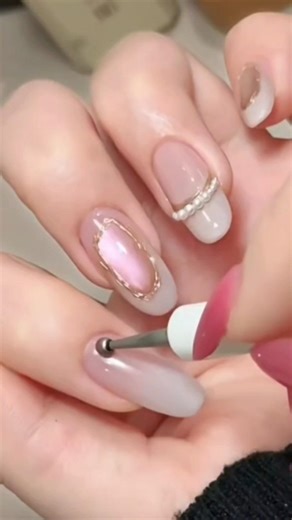 Princess style nail art design tutorial #cateyenails #simplenails